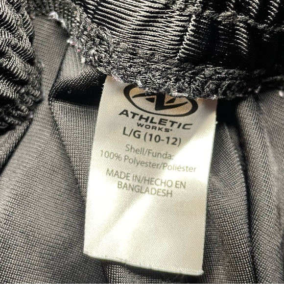 🆑 🎉LAST CHANCE!!🎉 Boys Basketball Shorts - Picture 2 of 5